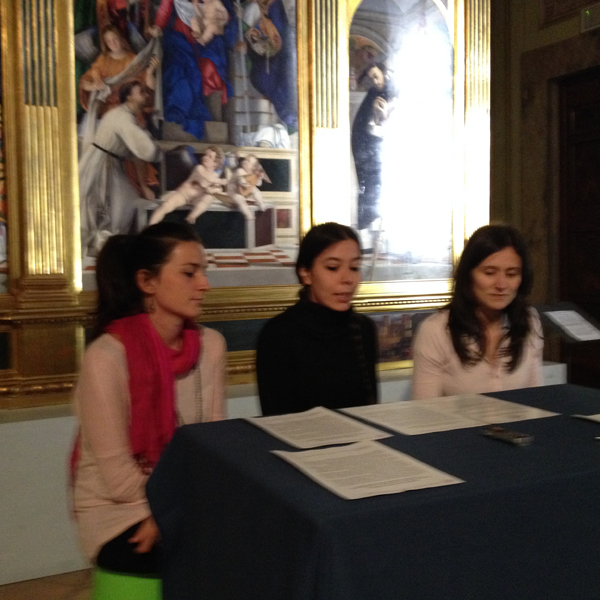 Sala Polittico San Domenico del Lorenzo Lotto presso i Musei Civici di Villa Colloredo Mells Da sinistra: Francesca Flamini, Cristina Corradini, Federica Menghini 